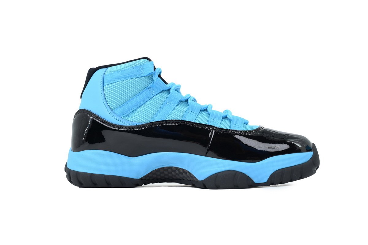 Air Jordan 11 Retro Water Moon Blue